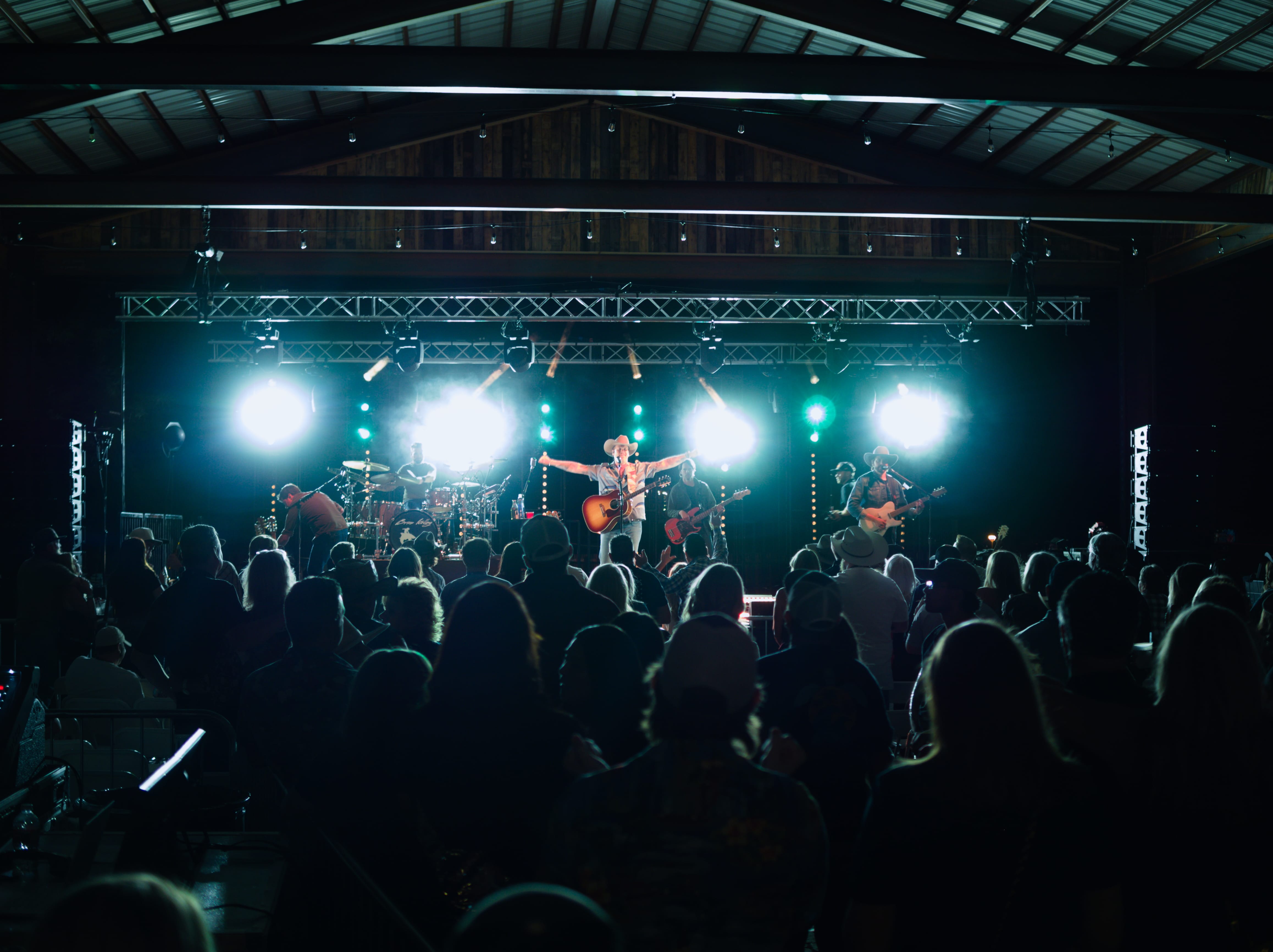 Brian Kelley at Moonlit Nites