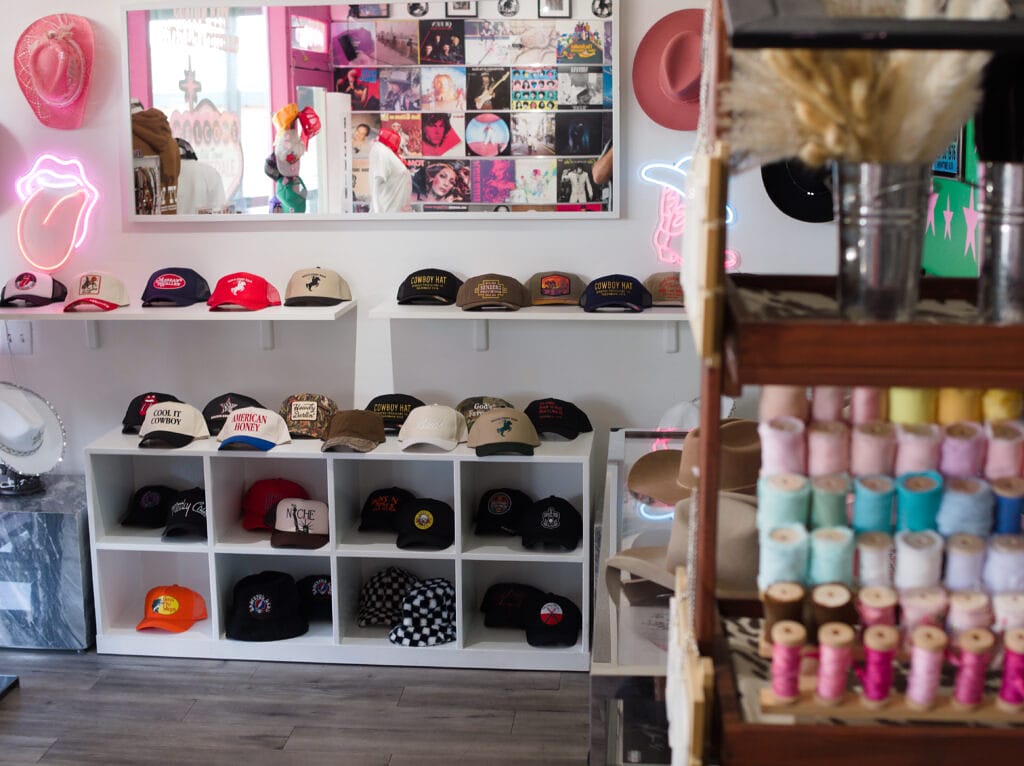 Rockin Street Wear Hat Bar