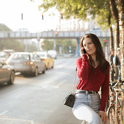 How to Know If She’s Interested in You