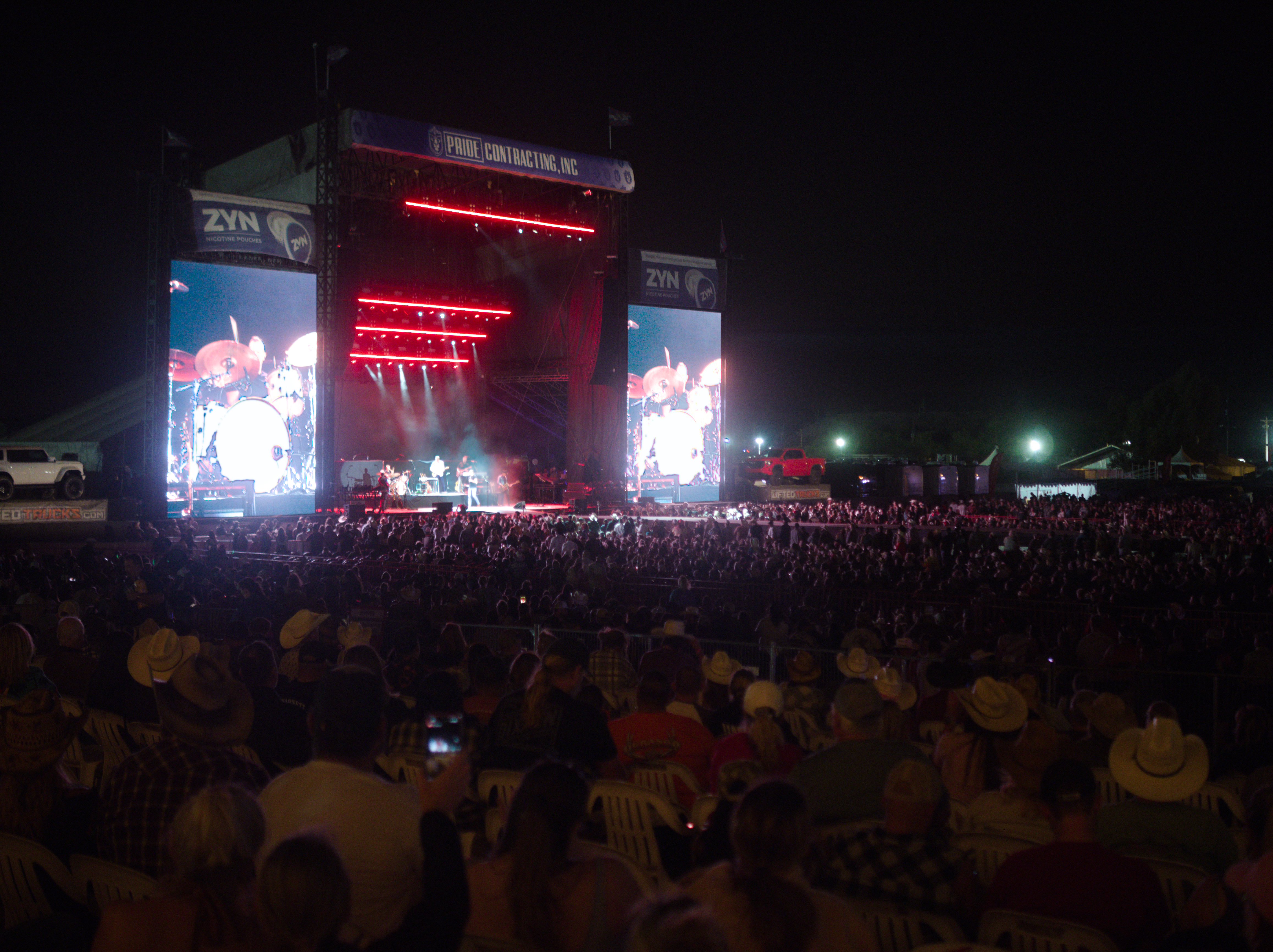 CountryThunder26Cover