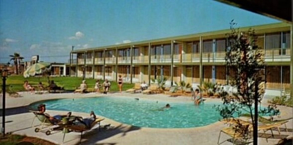 pinup1 Experience a one-of-a-kind retro pool party featuring live DJs, vintage fashion, local vendors, and creative culture at Papago Motor Hotel.