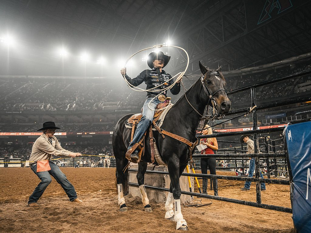 Hondo Rodeo Fest Returns to Phoenix With Tim McGraw, Blake Shelton and a $1 Million Rodeo 3 the hondo 15 Three days of championship rodeo, major country music headliners and a massive Western street festival are headed back to Chase Field November 13-15.